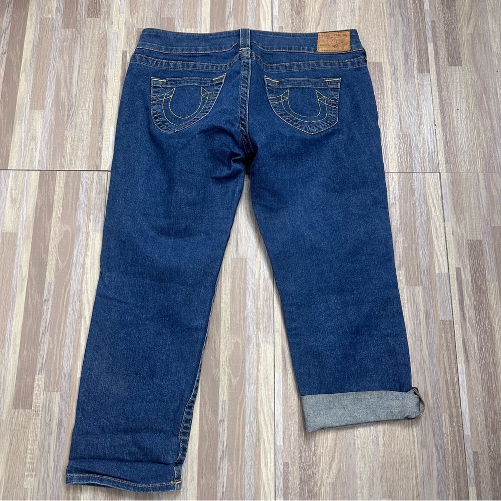 True Religion Women's Indigo Cropped Jeans with Signature Pocket Stitching - Picture 9 of 12